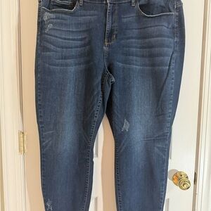 Judy Blue Blue Skinny Jeans with Faded Wash and Classic Style